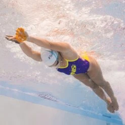 Plaquettes De Natation Finis Iso Hand Paddle -Maillots Bain Boutique 1.05.033 usage.main 3