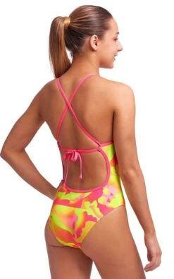 Maillot De Bain Funkita Fille Tie Me Tight - Pinged Pink -Maillots Bain Boutique pinged pink girls2