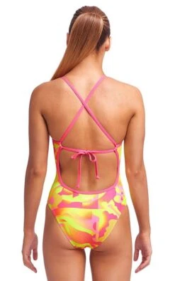 Maillot De Bain Funkita Fille Tie Me Tight - Pinged Pink -Maillots Bain Boutique pinged pink girls4